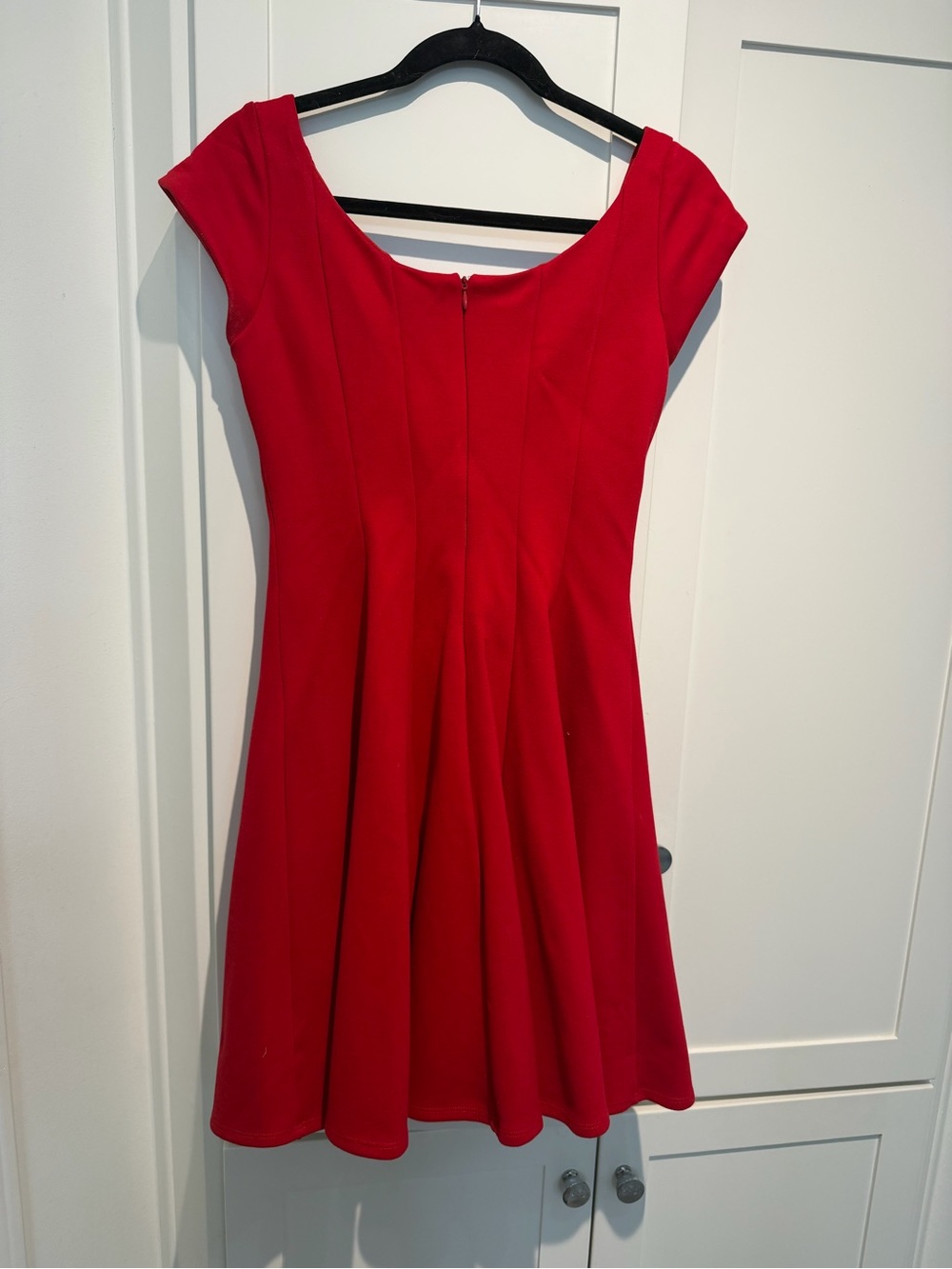 Anthropologie Bailey 44 Red Fit-and-Flare Midi Dress with Scoop Neck size medium - Picture 3 of 5